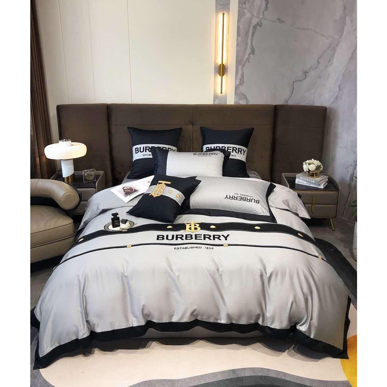 Versace 6 pieces Bed Cover Set Code C055