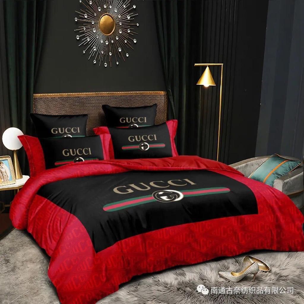 Versace 6 pieces Bed Cover Set Code C055