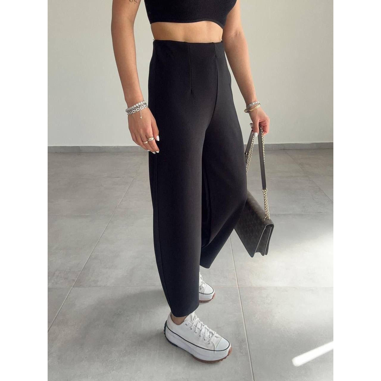 Leggings in Activewear Pants