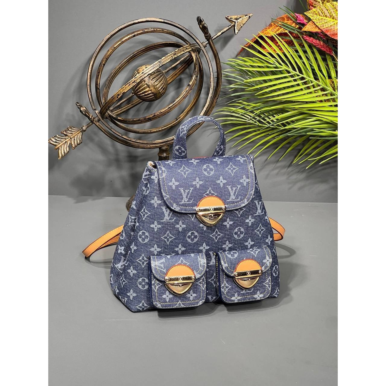 LV LOUIS VUITTON - Venice Backpack