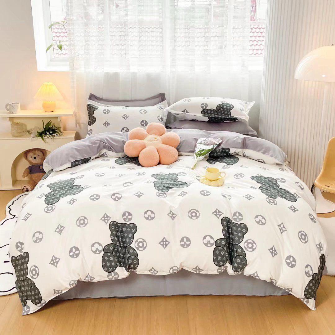 Comforter 3PCS Set Code: AC 41