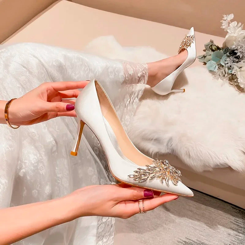 Wedding shoes, red high heels, slim heels, 2024 spring/summer/autumn new Korean version pointed toe bride shoes, high heels