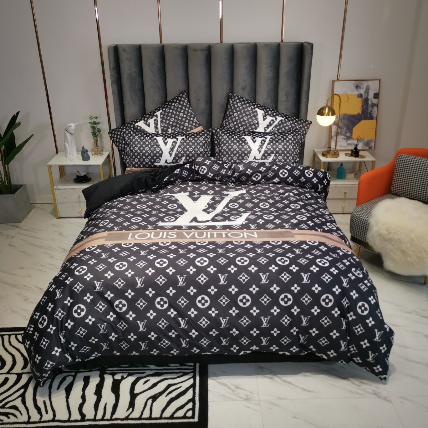 LV 6 pieces Bed Cover Set Code C065