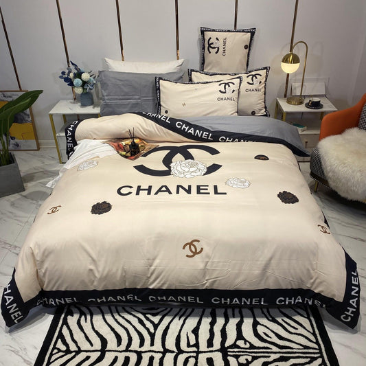 Chanel 6 pieces Bed Cover Set Code C063